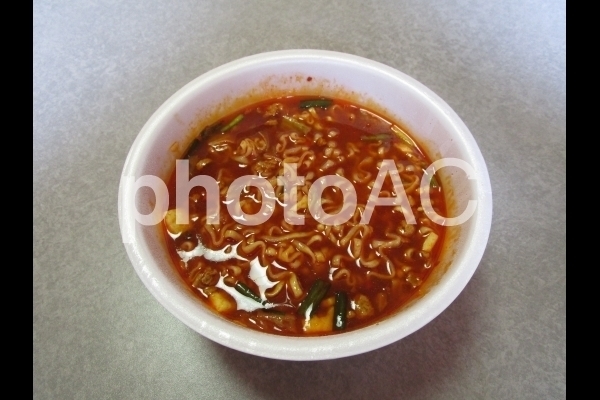 辛いラーメン.jpg